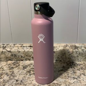 Hydro Flask Water bottle Lilac